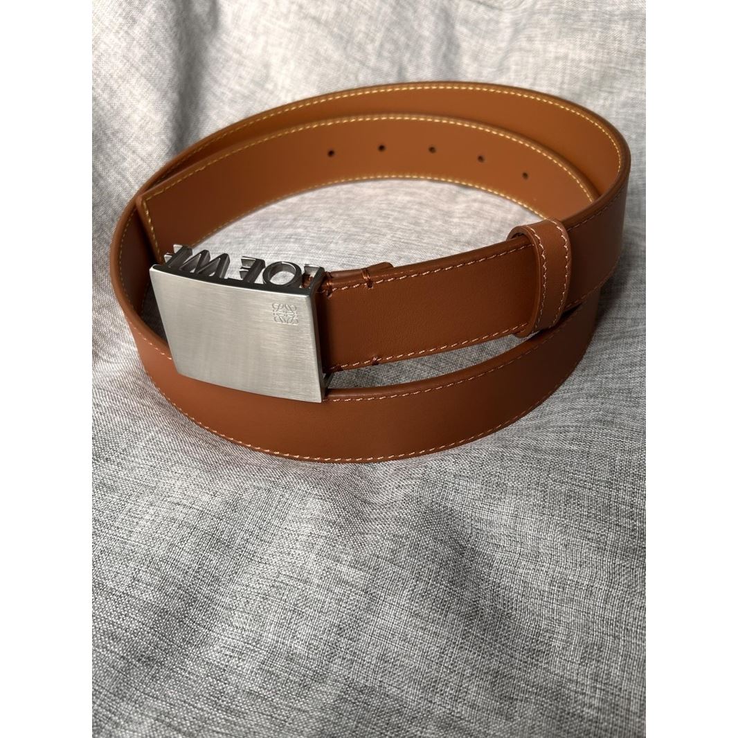 L0ew* belts